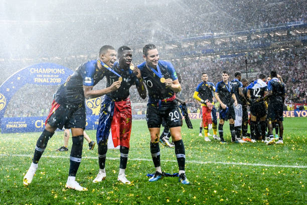 蒂格逐渐在 蒂格逐渐在