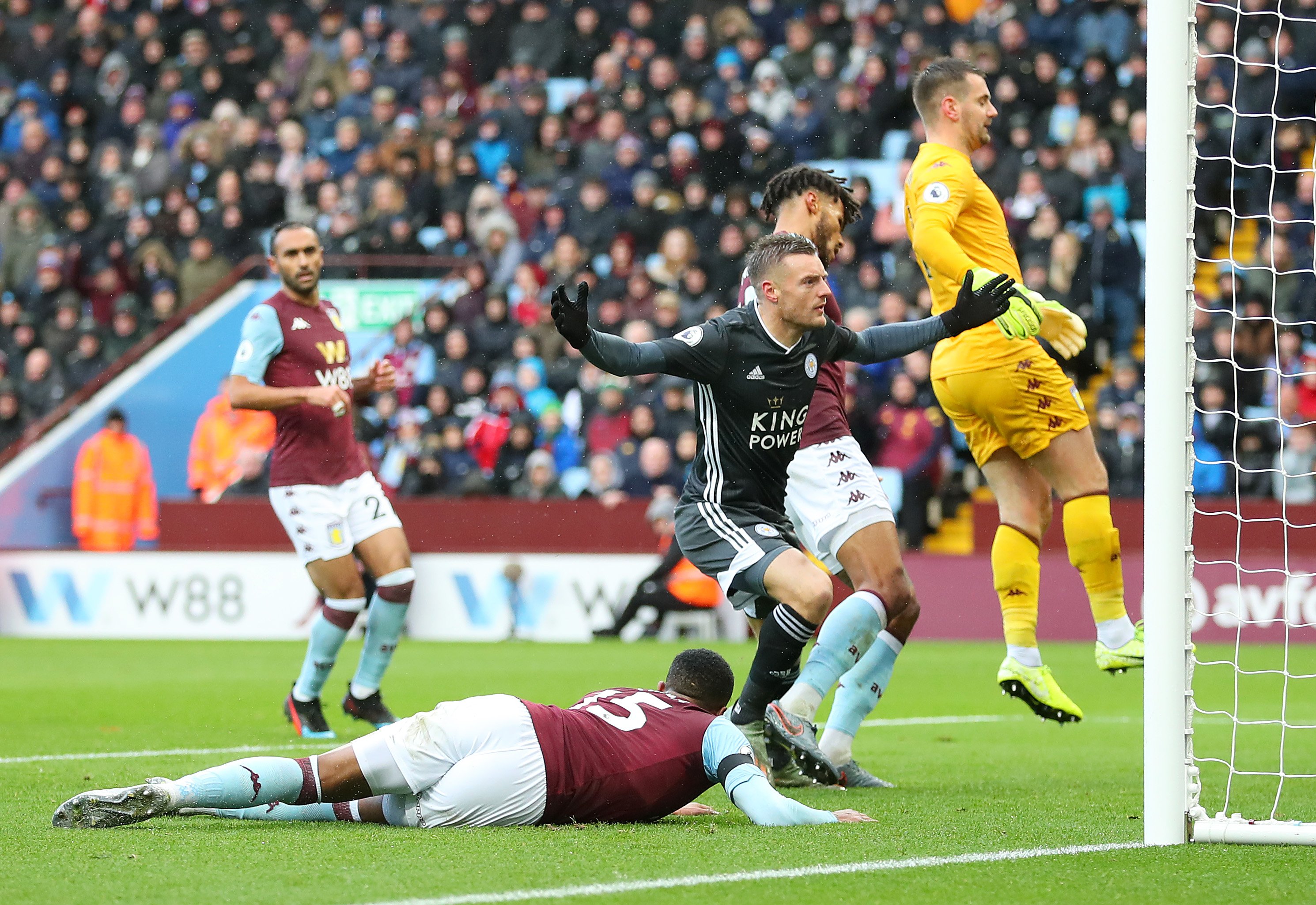 充满期待与 充满期待与